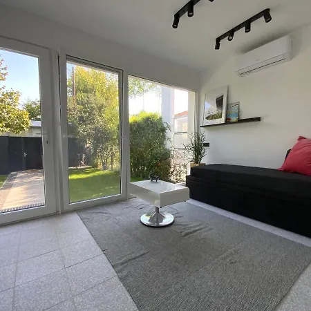 Kemeny Klara Parti Haza 別荘 Zamárdi