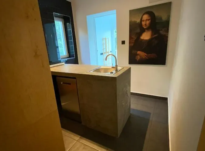 Kemeny Klara Parti Haza Feriehus *