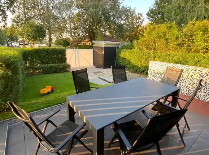 Feriehus Kemeny Klara Parti Haza *