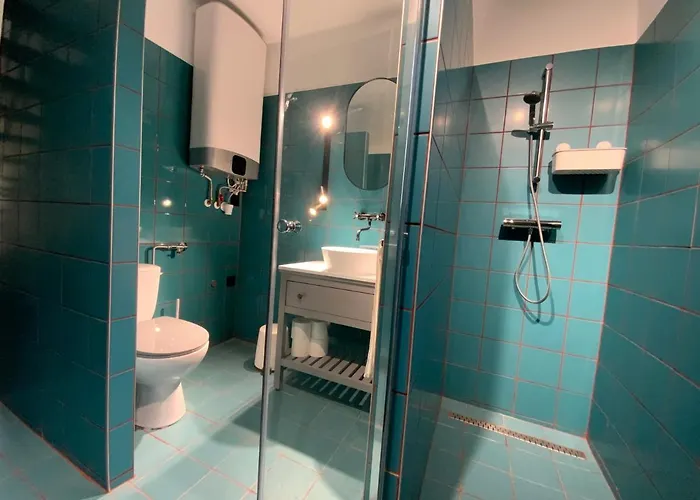 Kemeny Klara Parti Haza