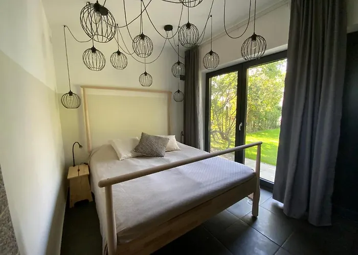 別荘 Kemeny Klara Parti Haza *